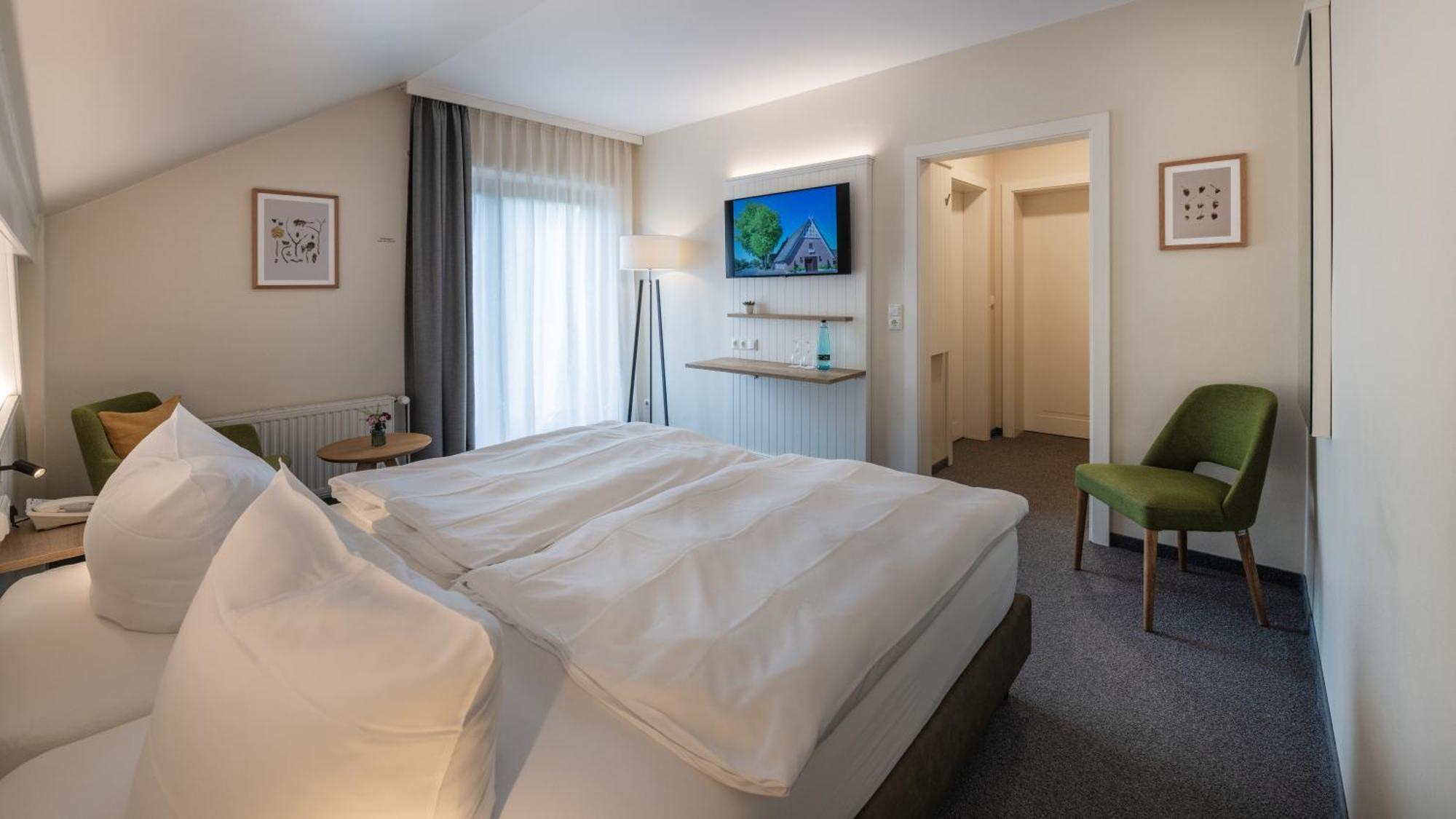 Landhotel Zur Eiche Buxtehude Bagian luar foto