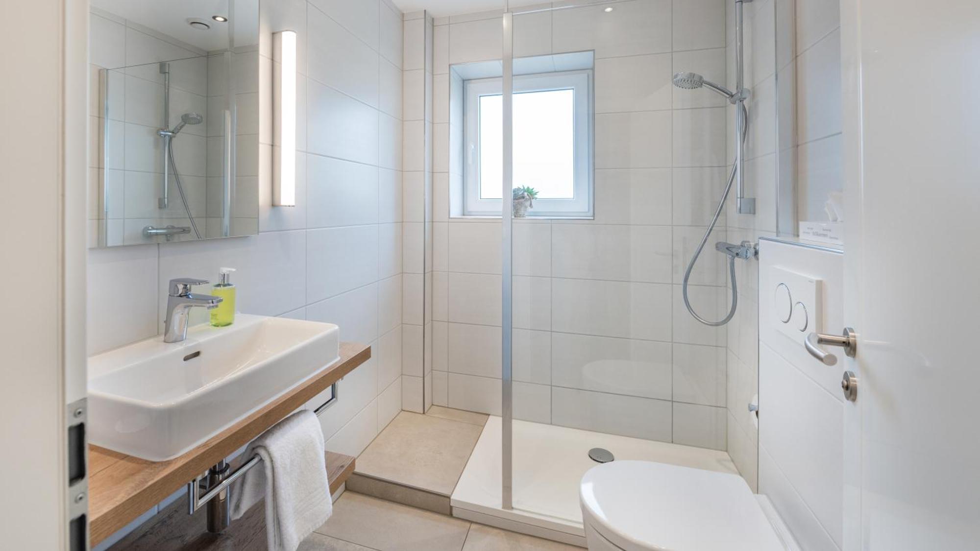 Landhotel Zur Eiche Buxtehude Bagian luar foto