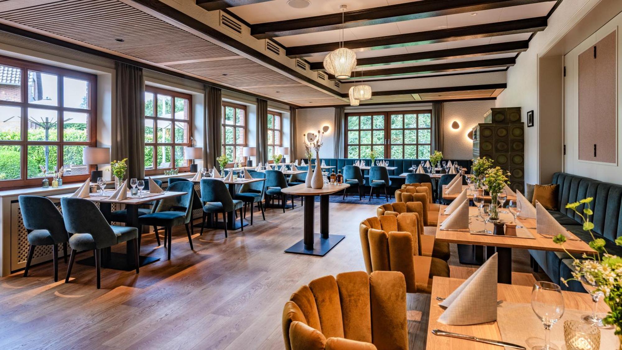 Landhotel Zur Eiche Buxtehude Bagian luar foto