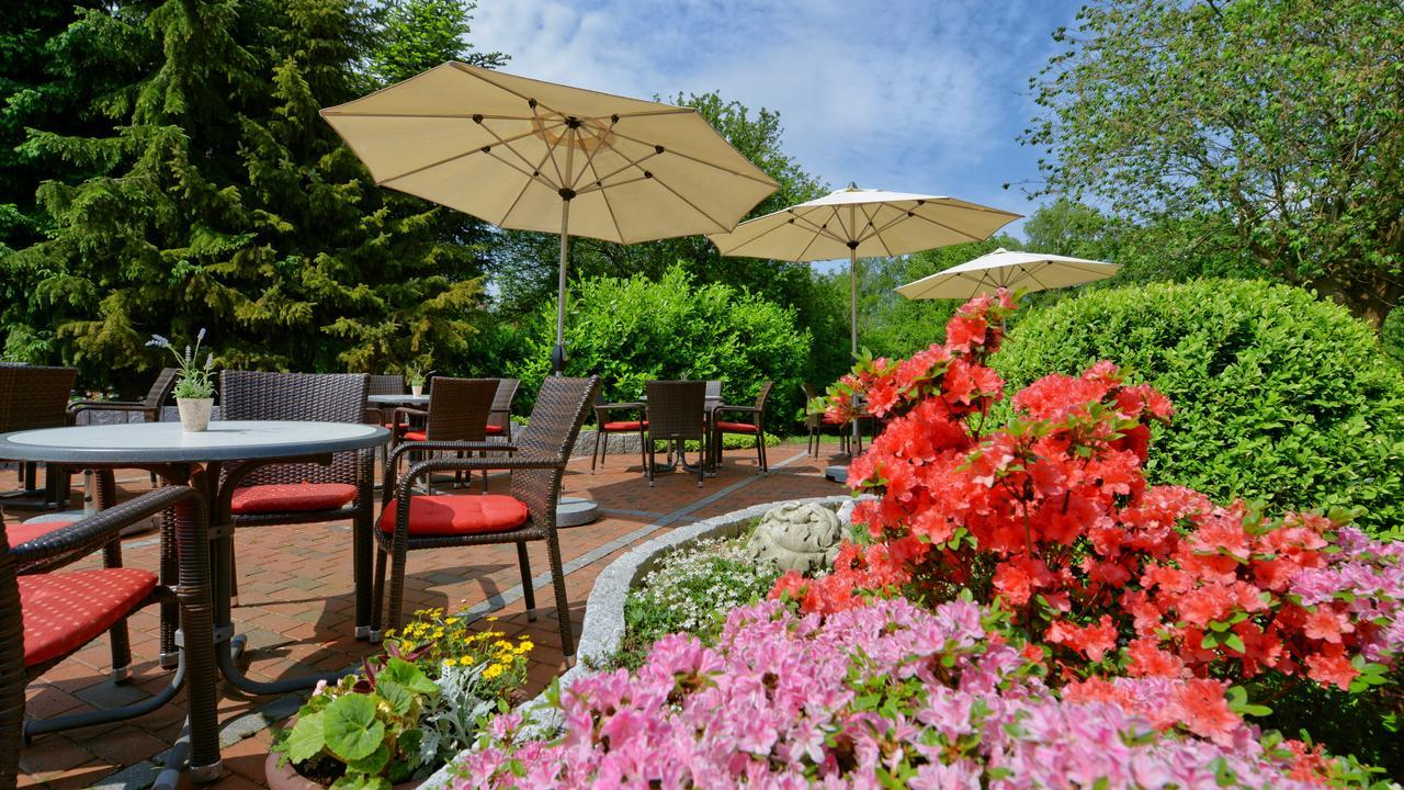 Landhotel Zur Eiche Buxtehude Bagian luar foto